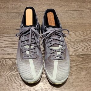 Men's on cloud flow Lightweight Gray Running Shoes